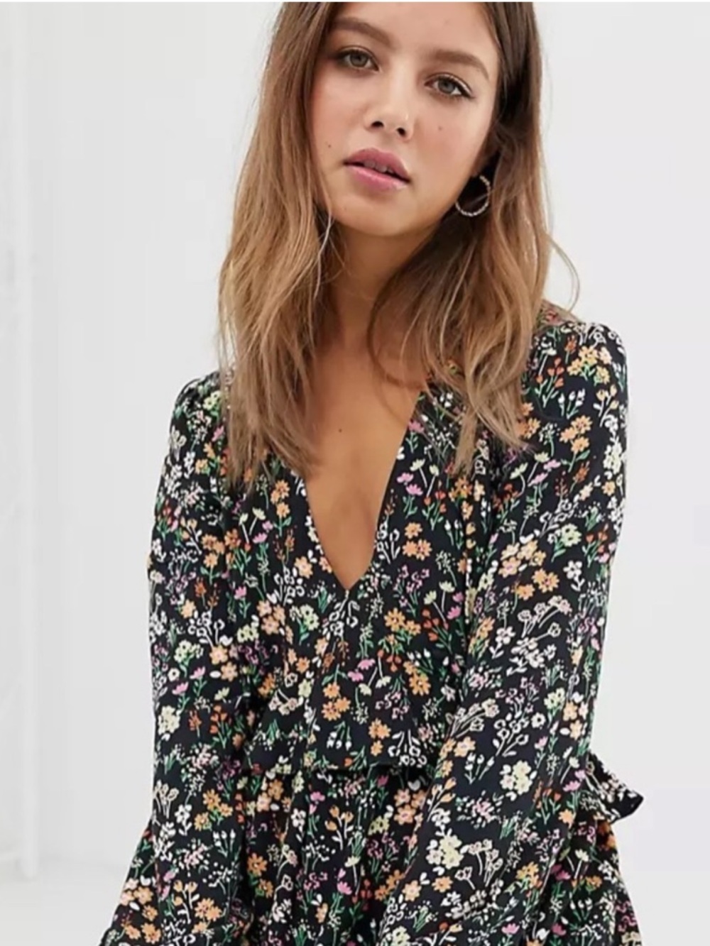 V-Neck Floral Long-Sleeve Mini Dress in Black